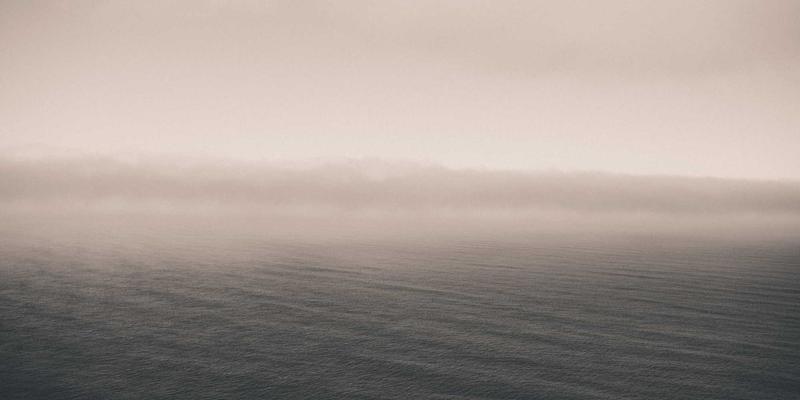 全球资产配置策略：如何通过地域多元化分散风险并捕捉新兴市场增长机遇